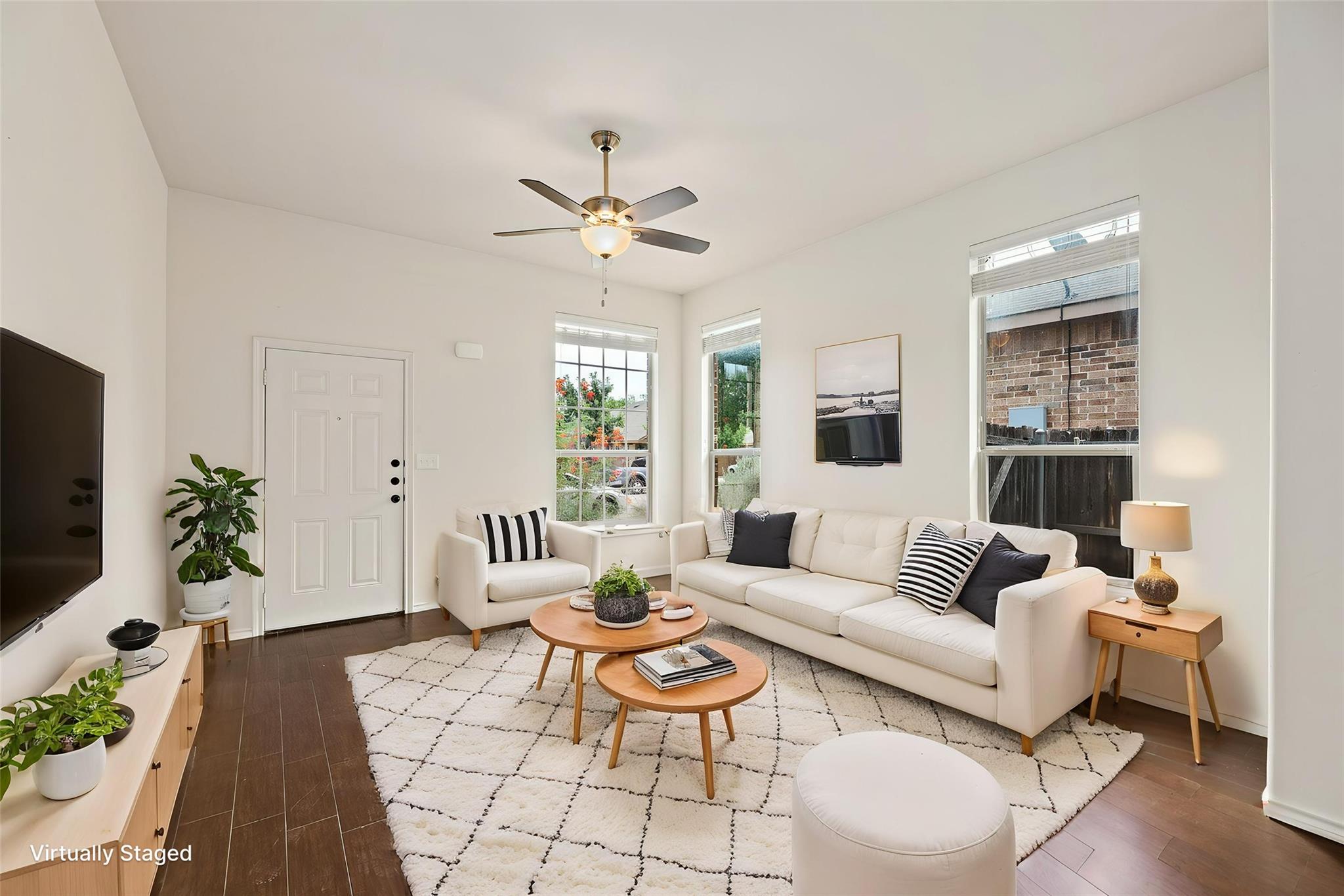 118 & 112 Creekside Villa DR