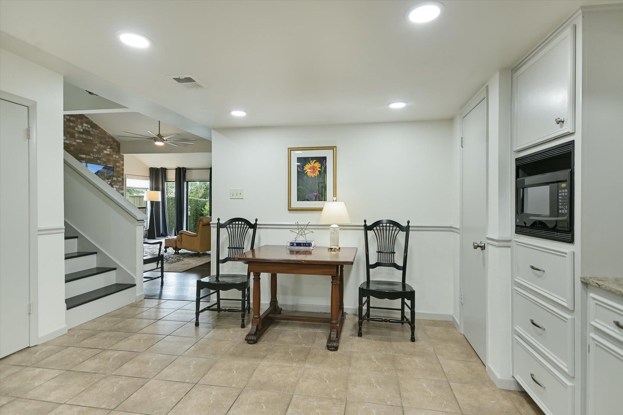 5813 BACK CT