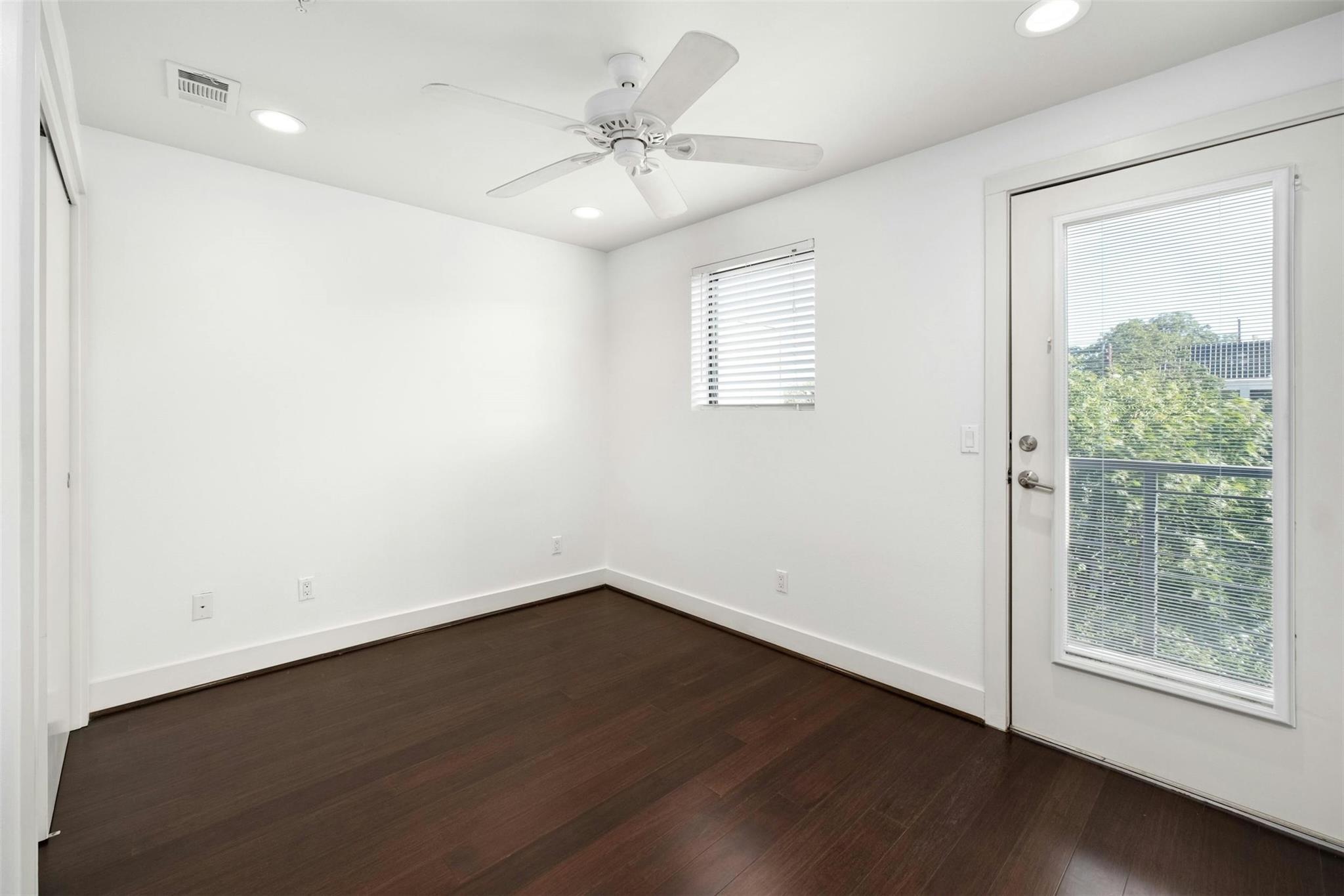1603 Enfield RD # 301