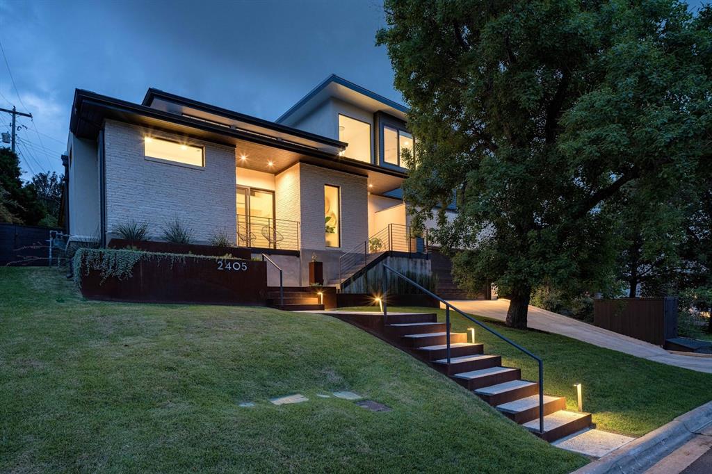 2405 Elmglen DR