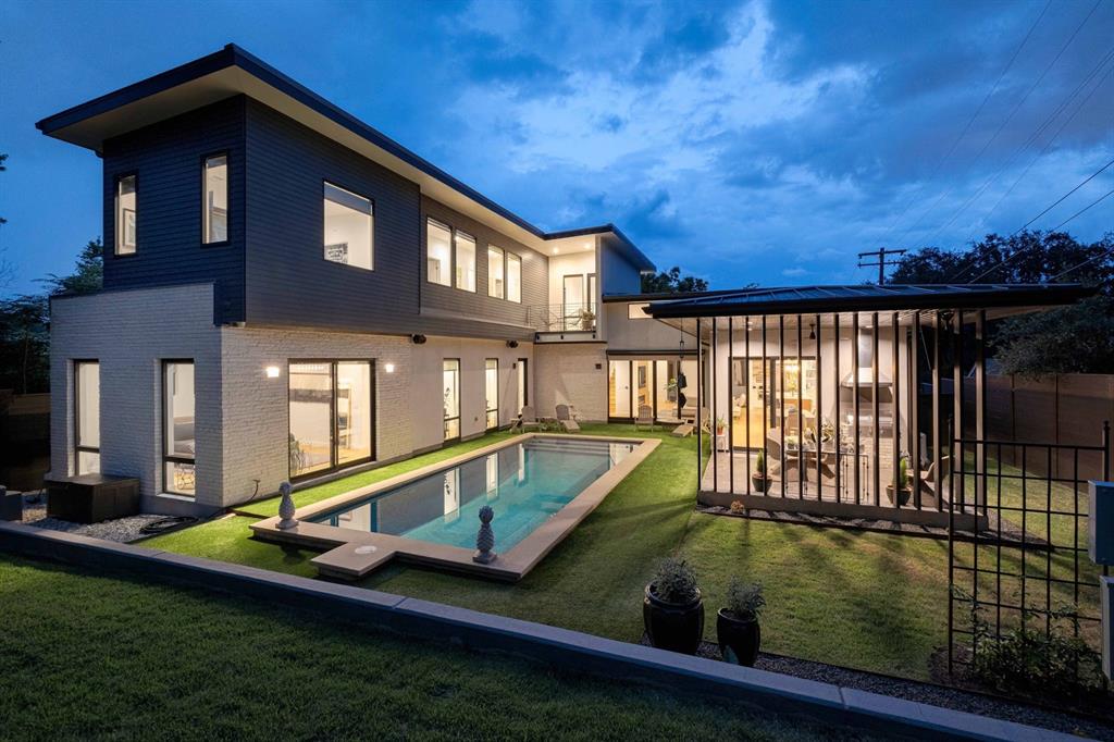 2405 Elmglen DR