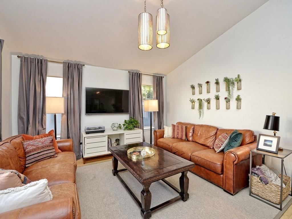 413 W Johanna ST # A