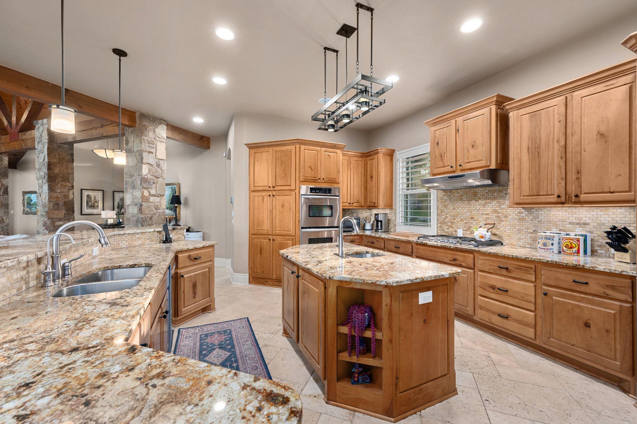 4503 Whirlwind CV, Spicewood