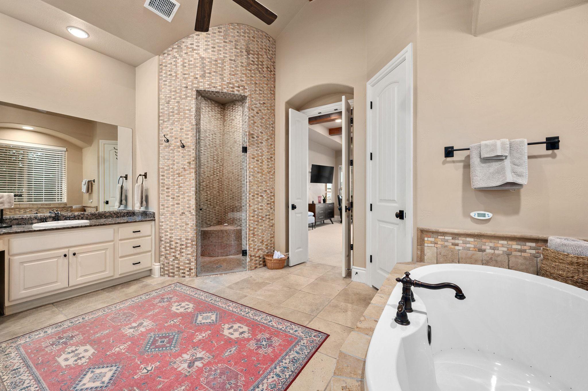 4503 Whirlwind CV, Spicewood