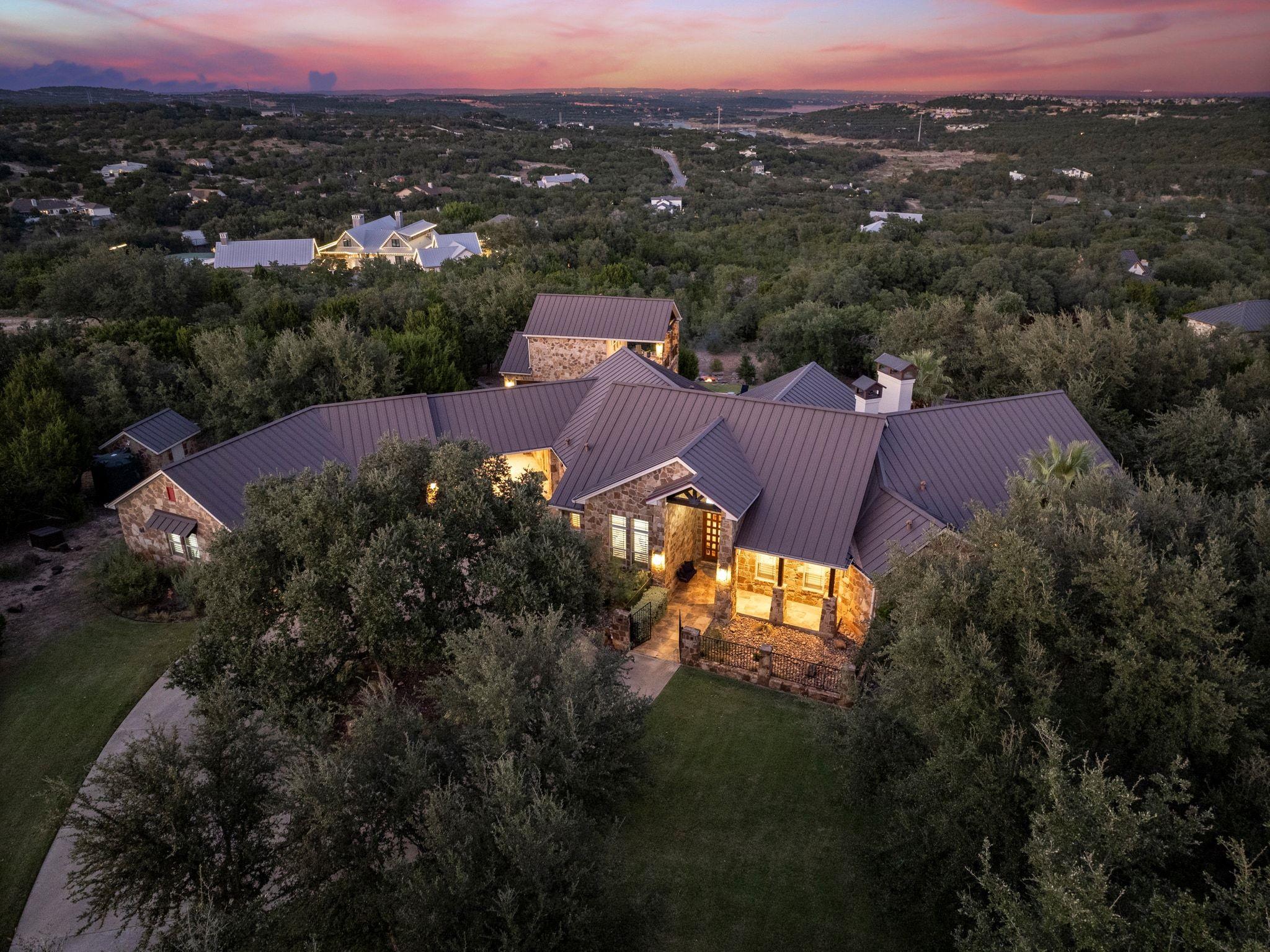 4503 Whirlwind CV, Spicewood