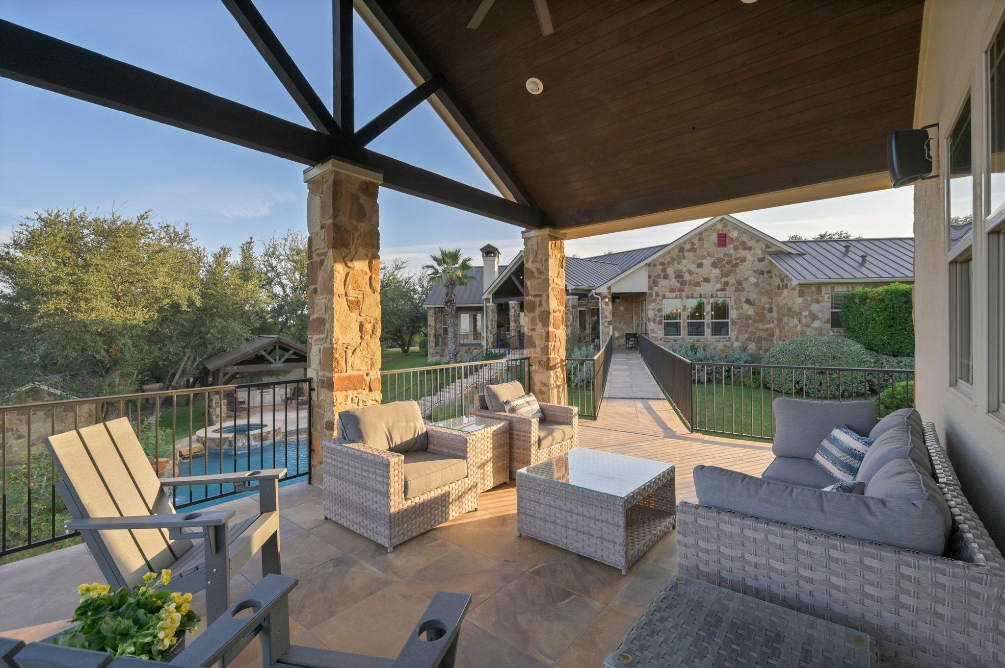4503 Whirlwind CV, Spicewood