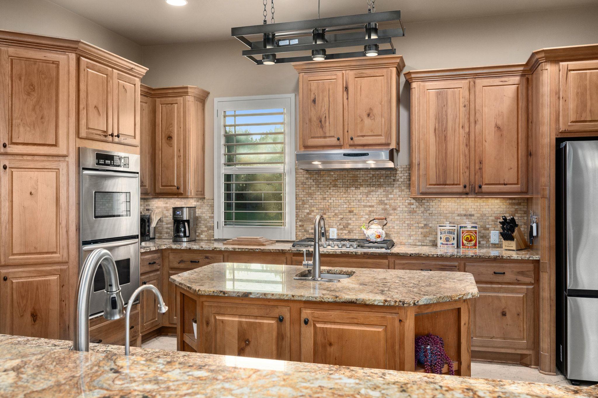 4503 Whirlwind CV, Spicewood