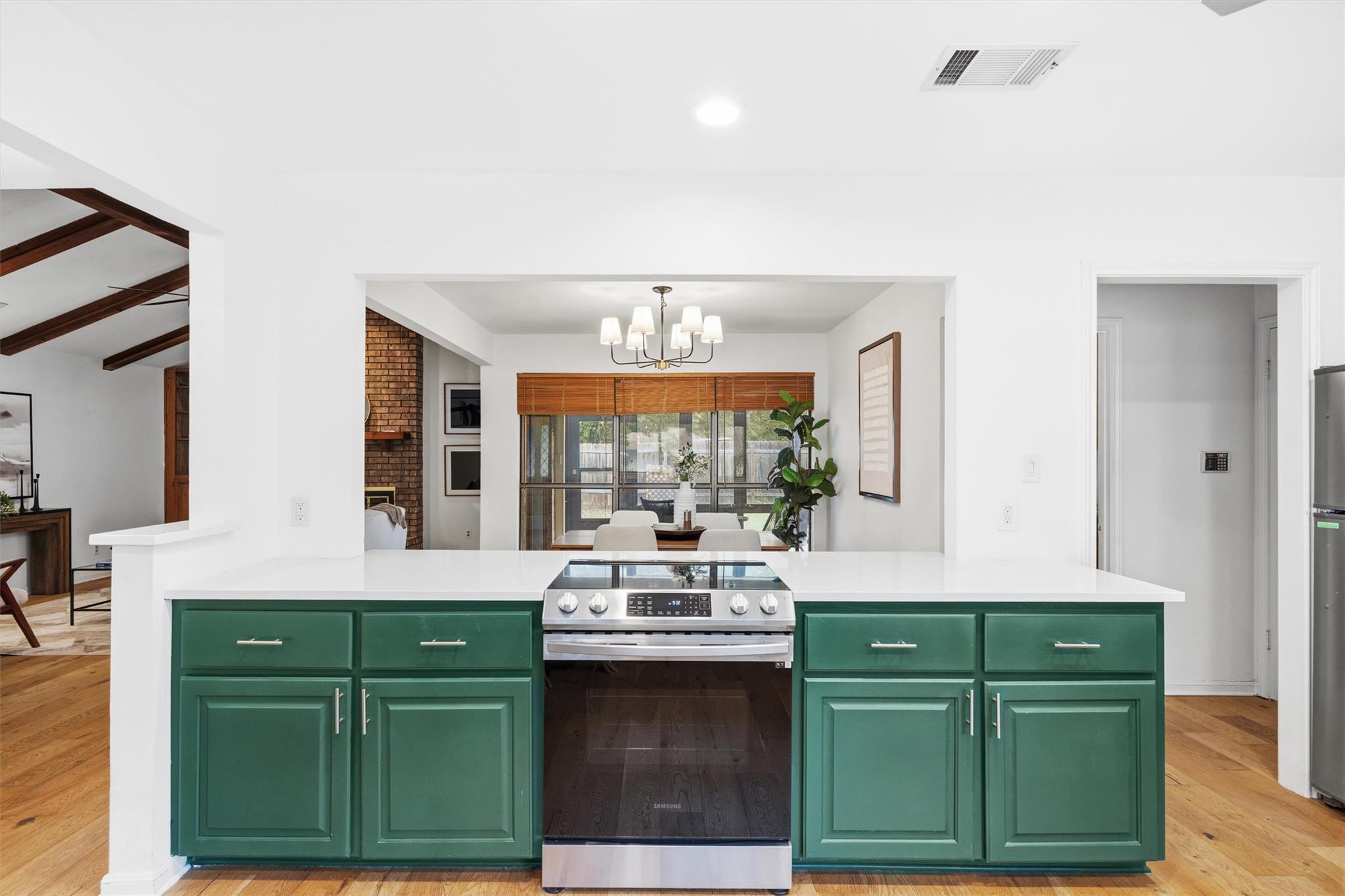 4835 Trail Crest CIR