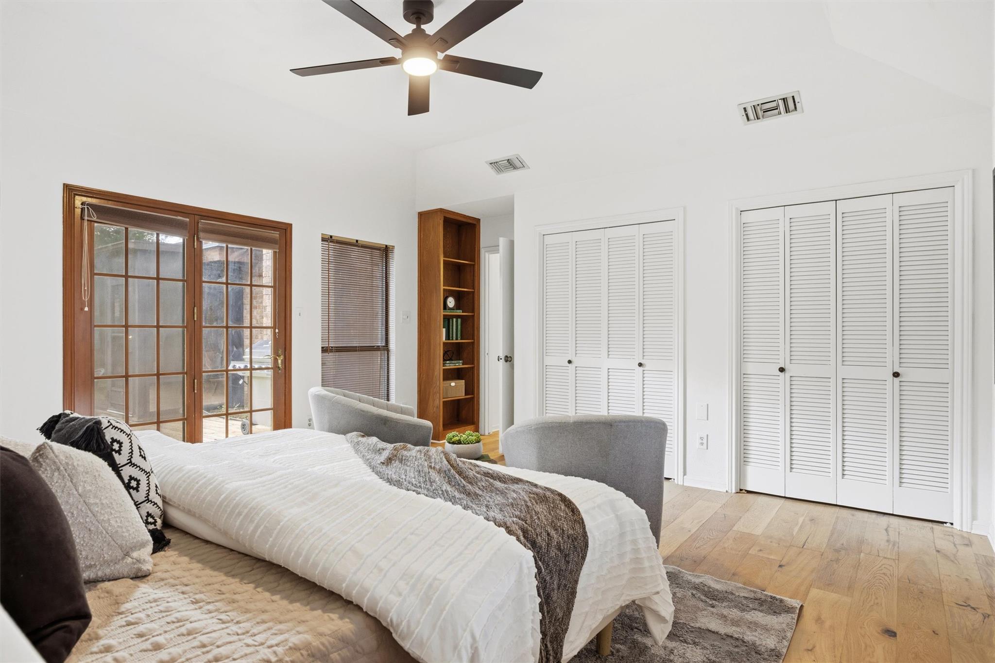 4835 Trail Crest CIR