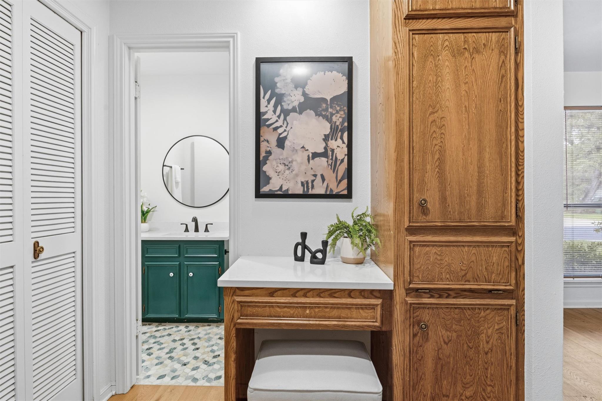 4835 Trail Crest CIR