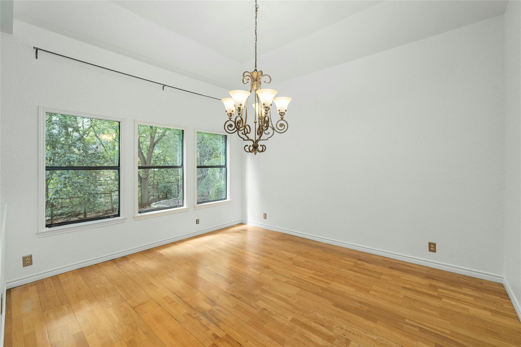 5705 Sam Houston CIR