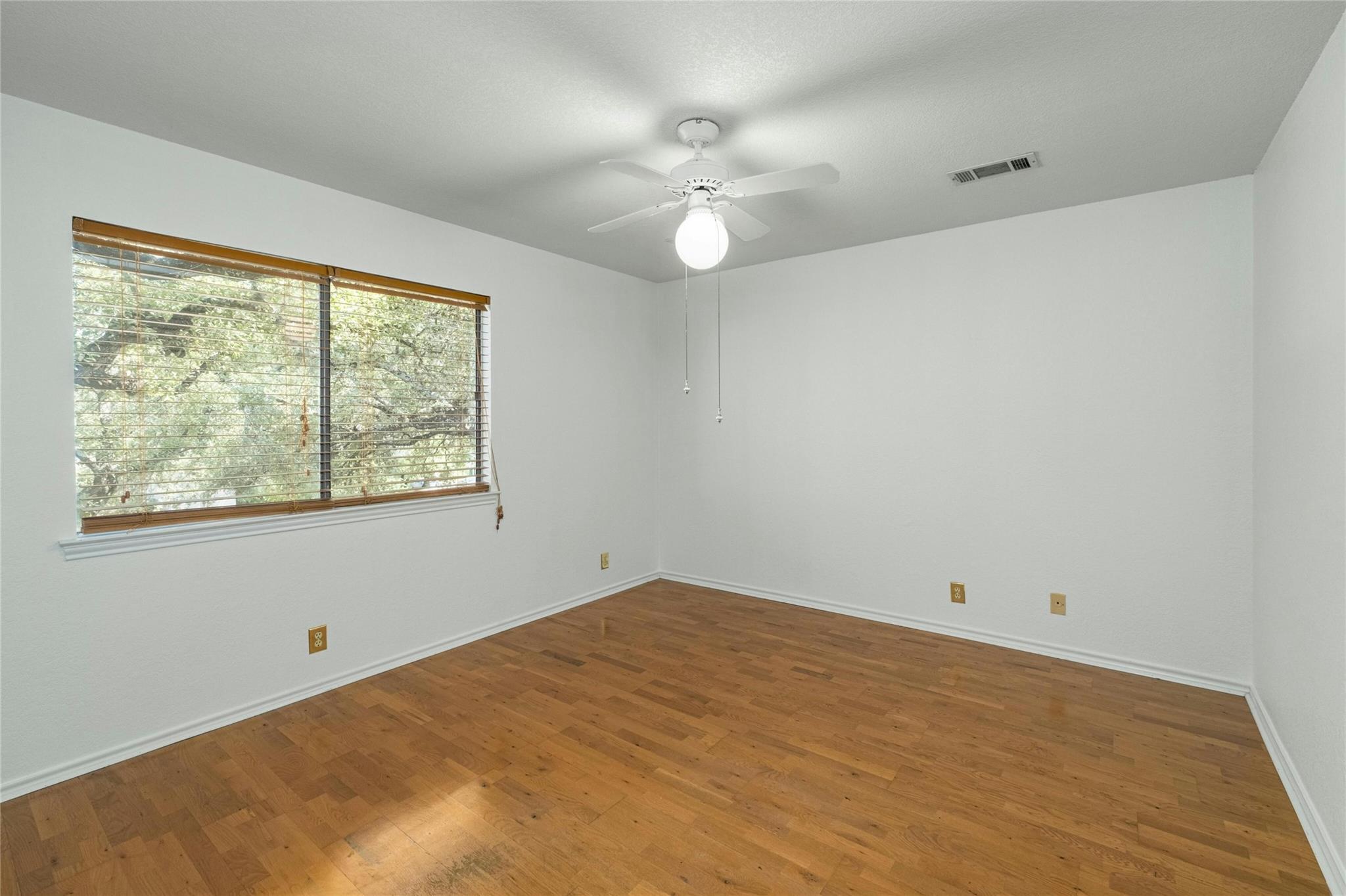 5705 Sam Houston CIR