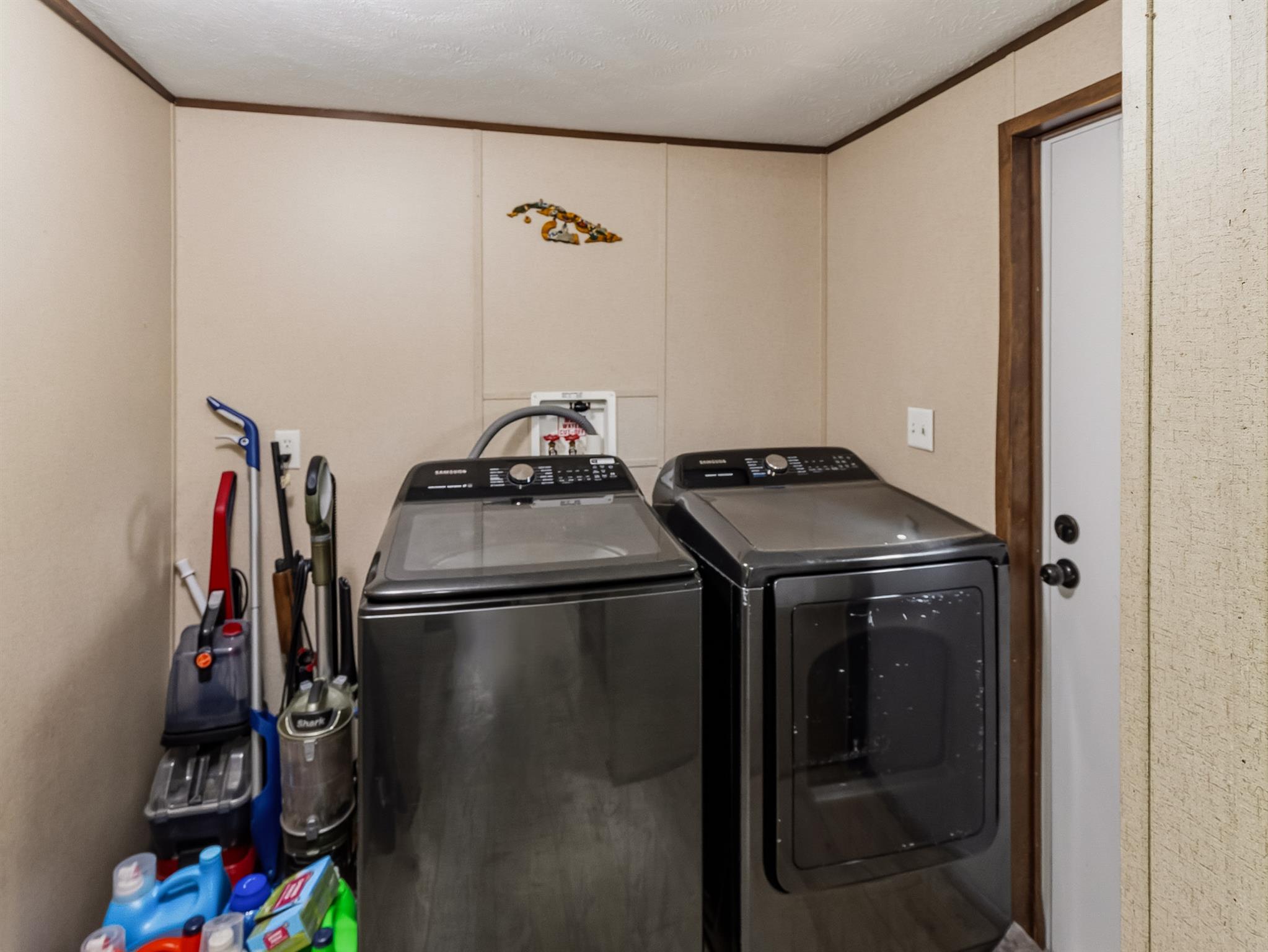 107 Turner LN