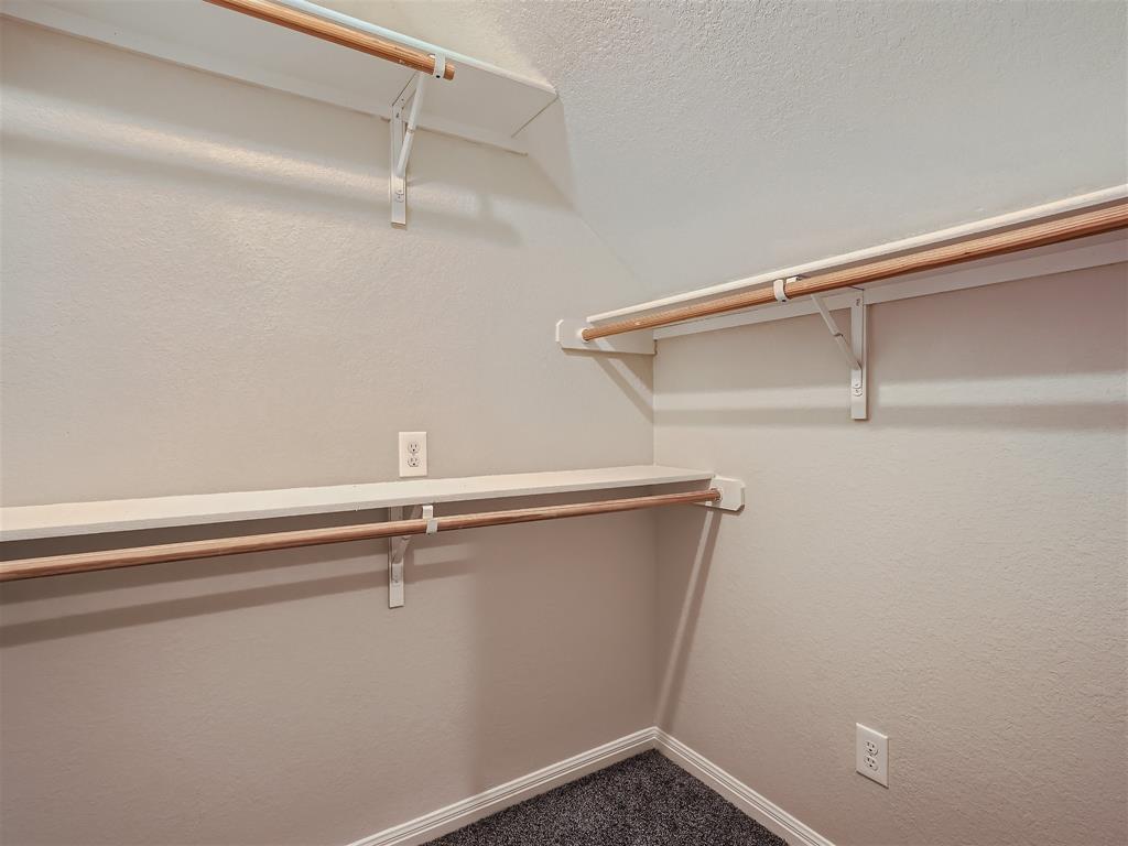 2039 Lisa LN