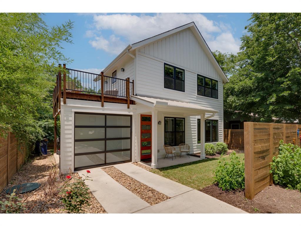 5310 Roosevelt Ave # B