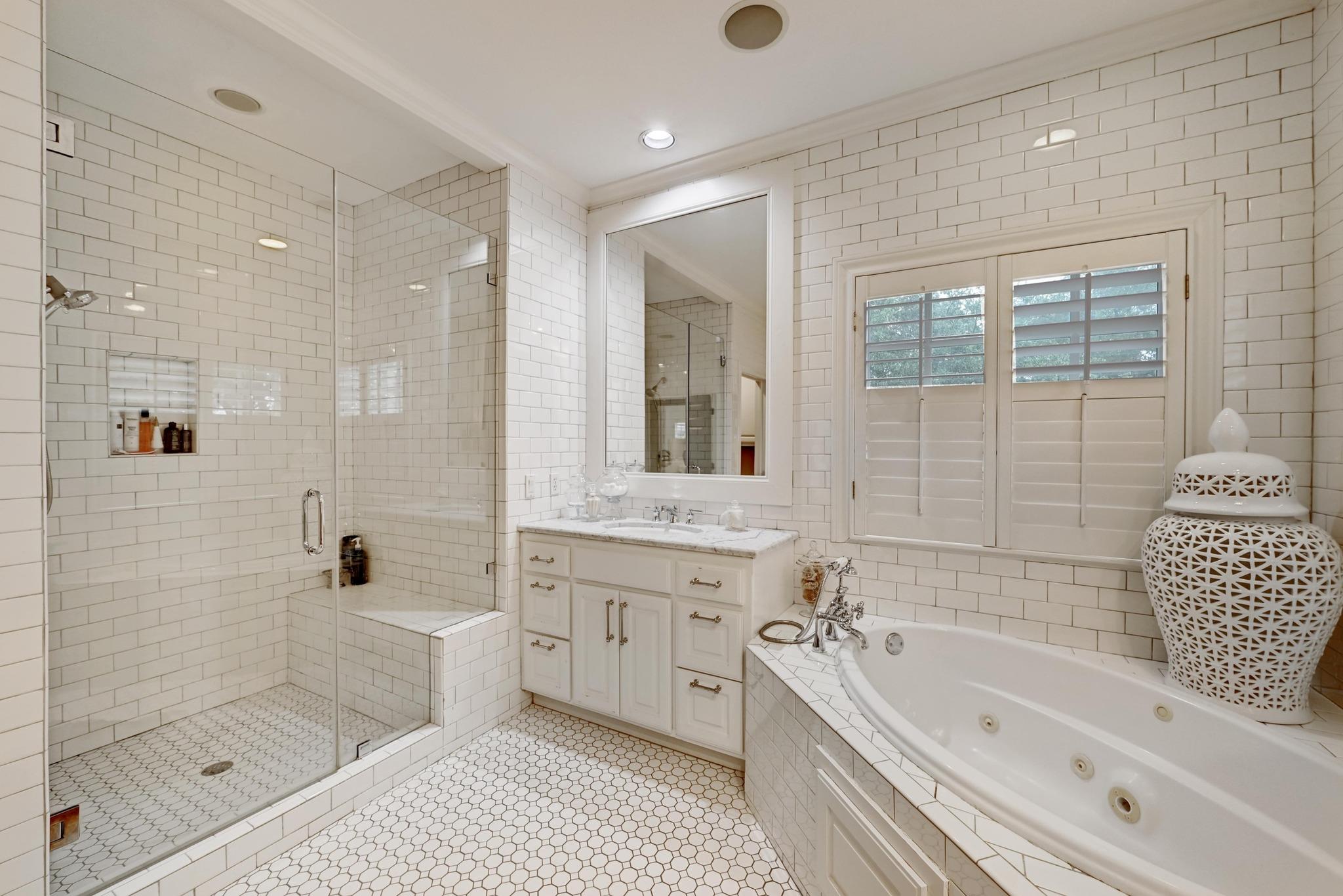 2100 Rue De St Germaine