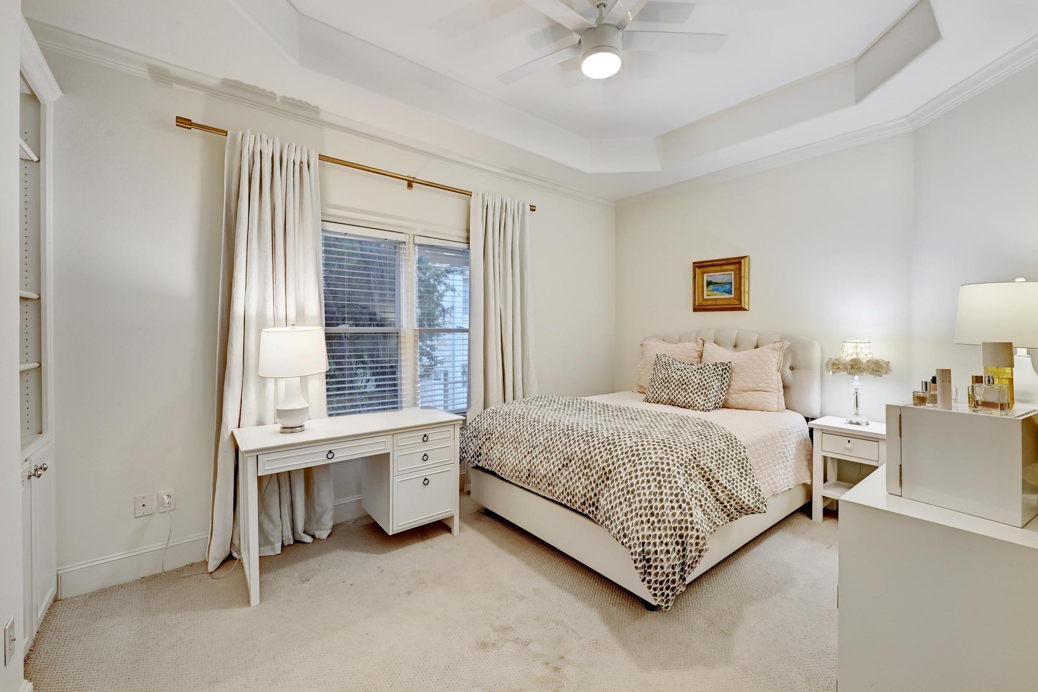 2100 Rue De St Germaine