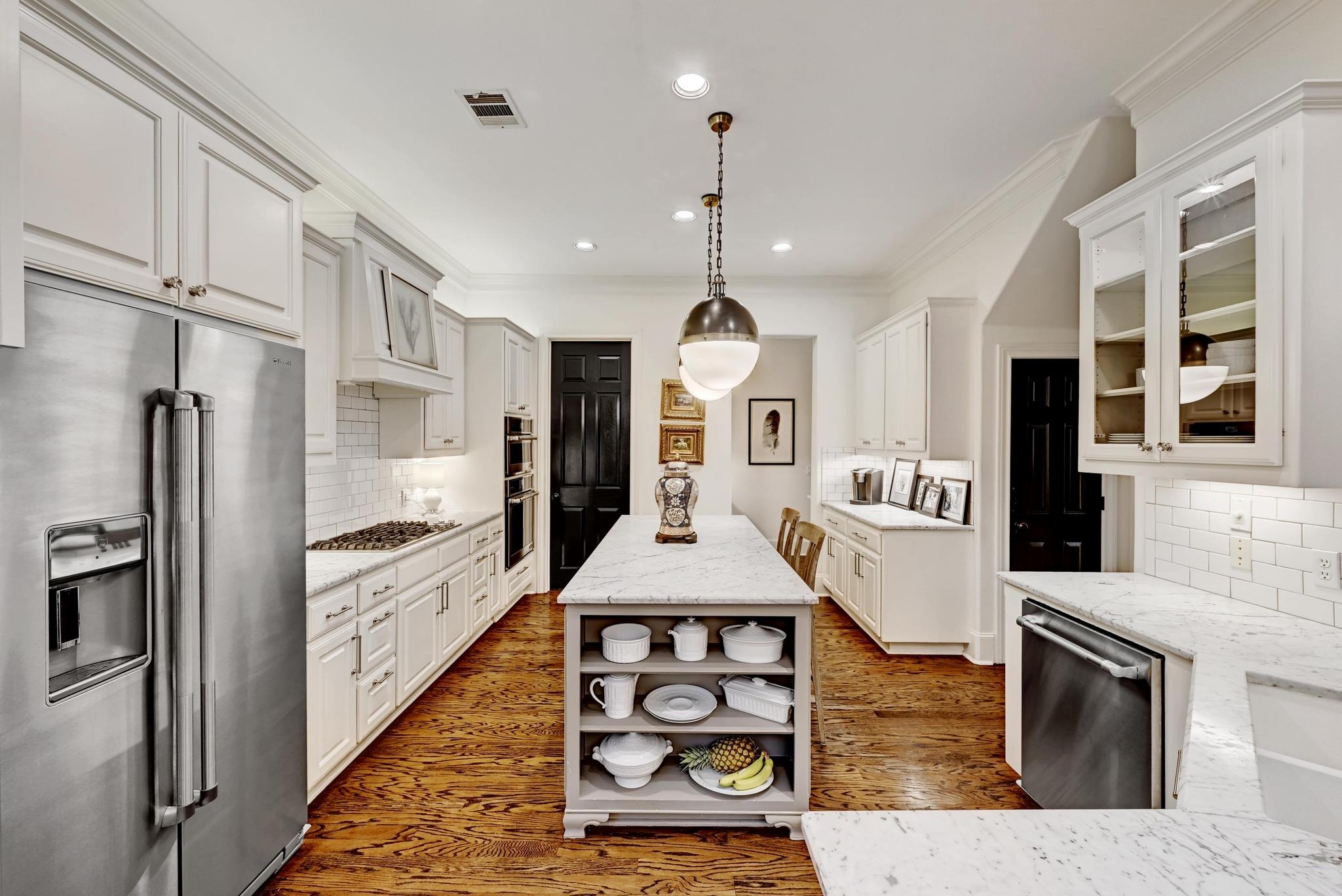 2100 Rue De St Germaine