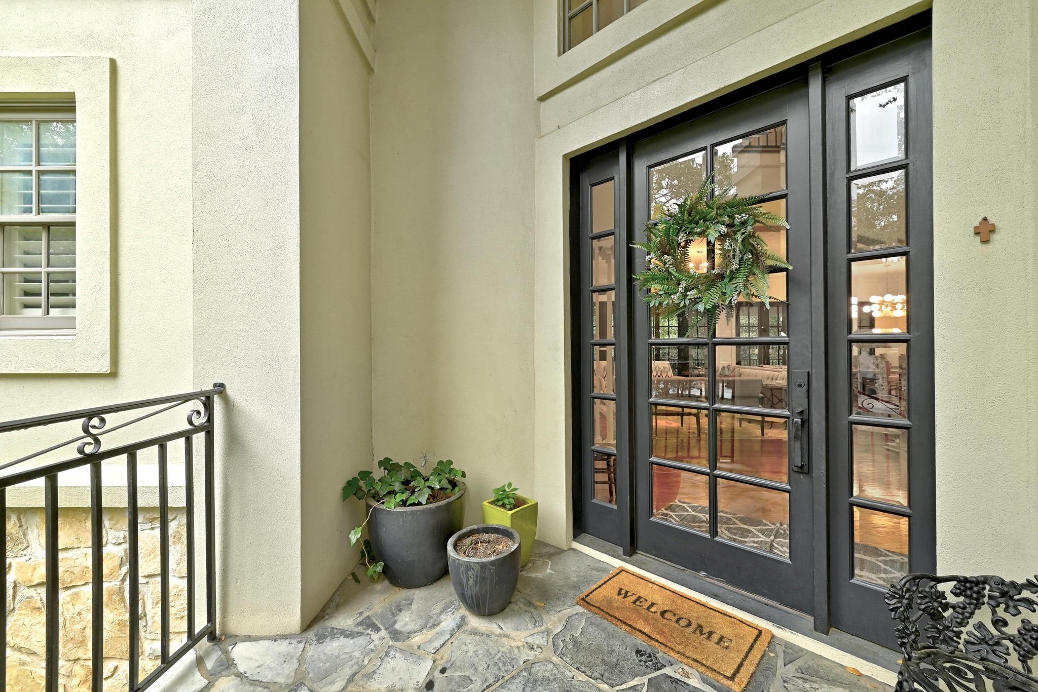 2100 Rue De St Germaine