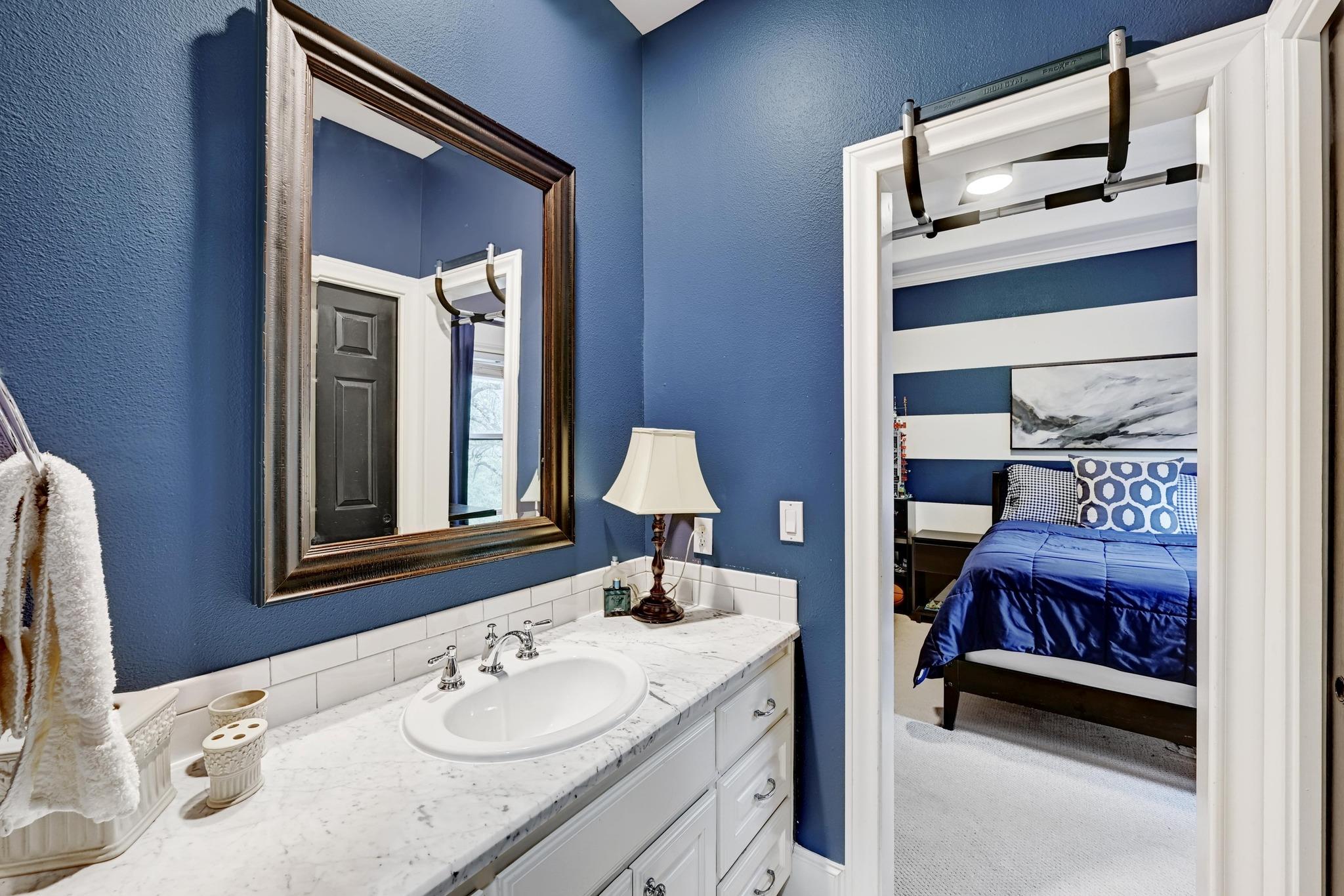 2100 Rue De St Germaine