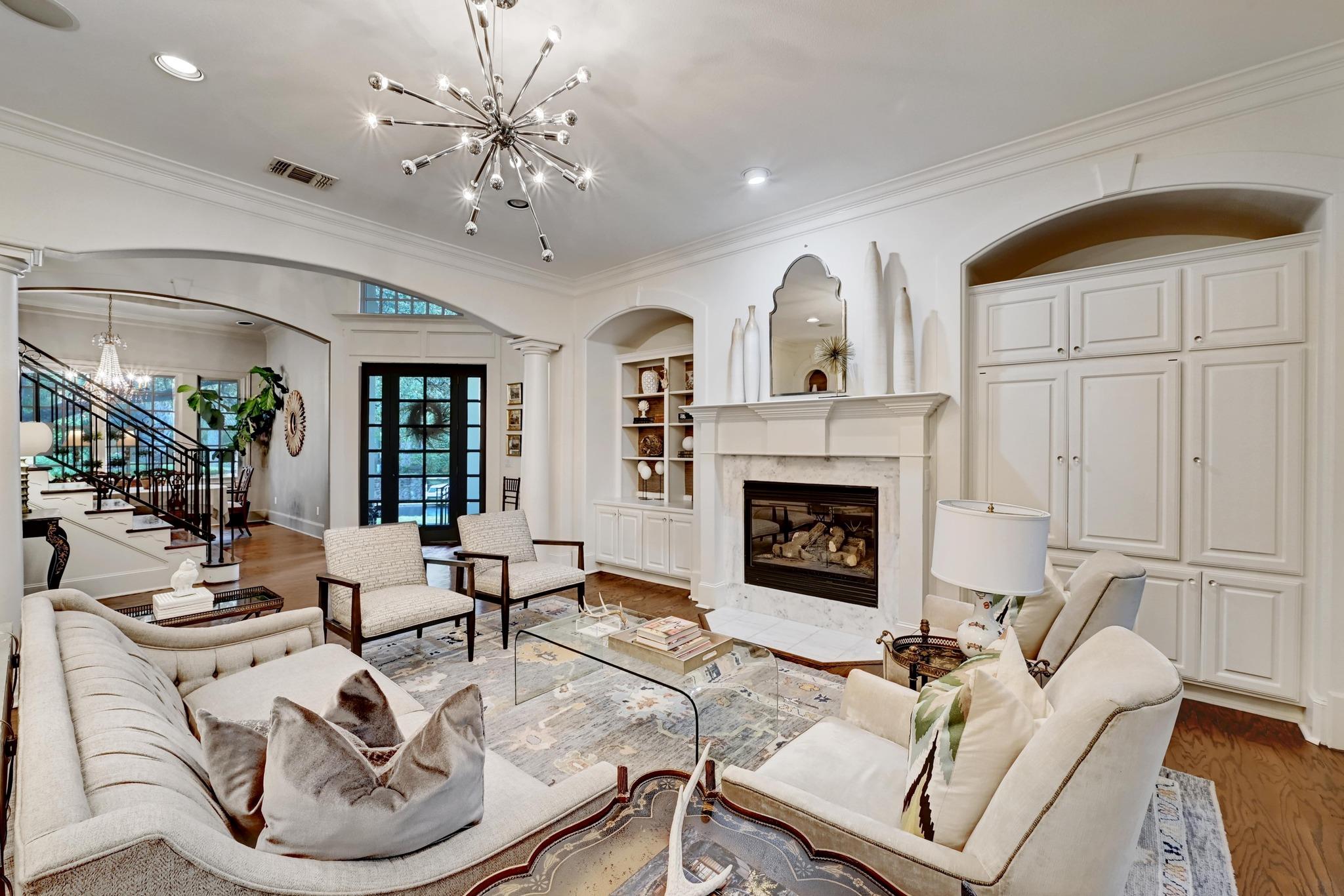 2100 Rue De St Germaine