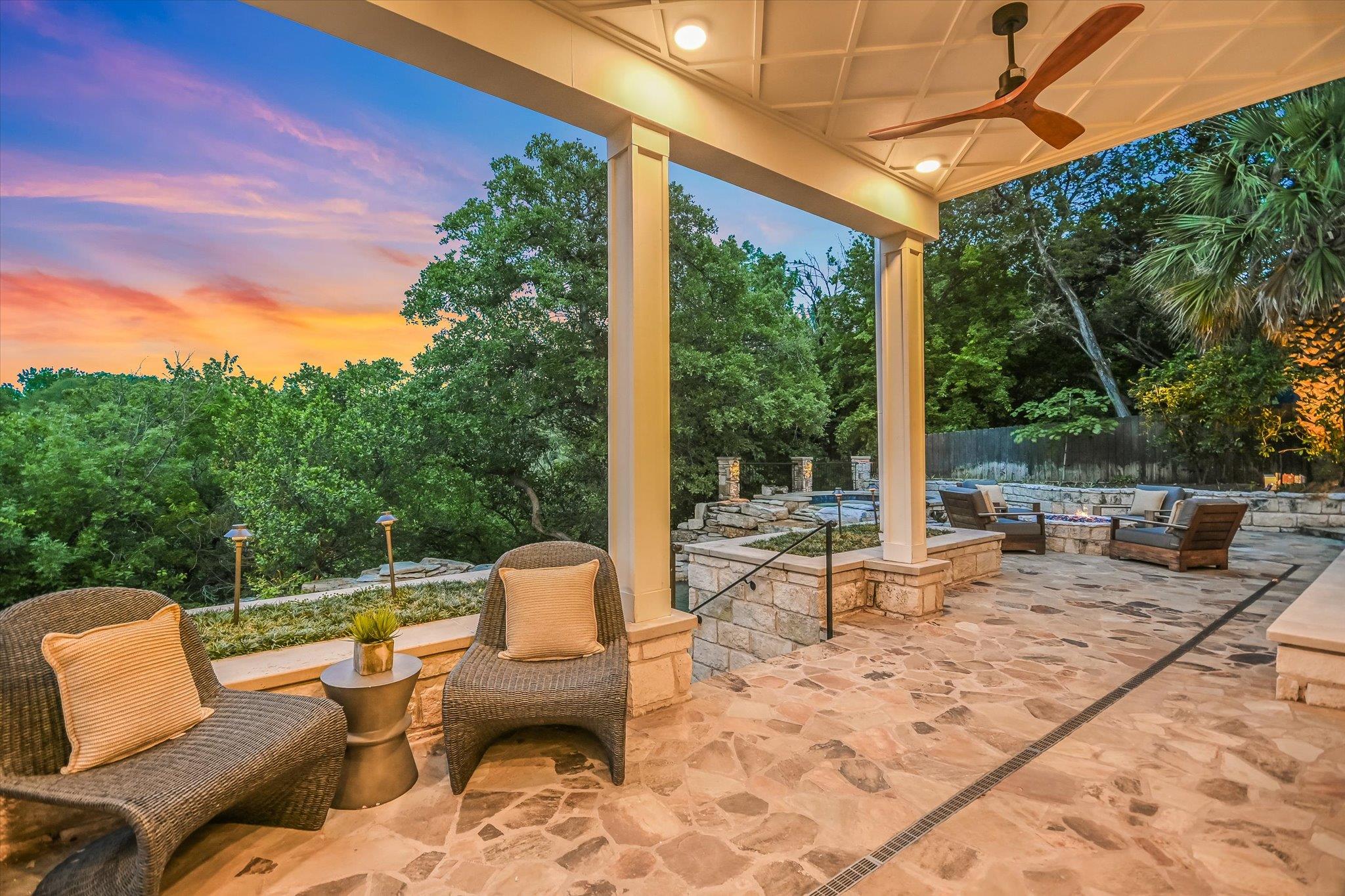1703 Brookhaven DR