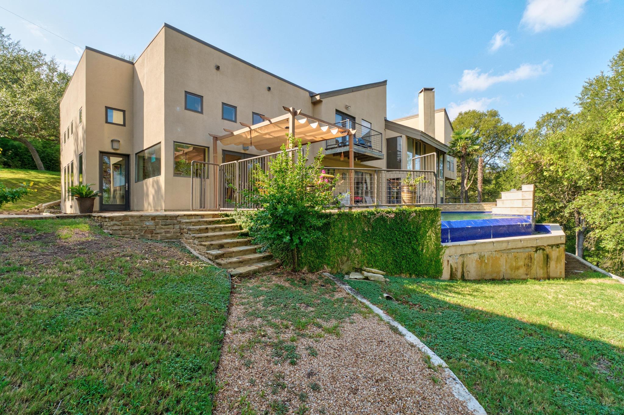 102 Canyon CIR W