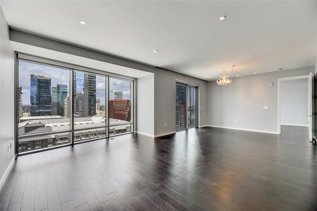 200 Congress Ave # 13A