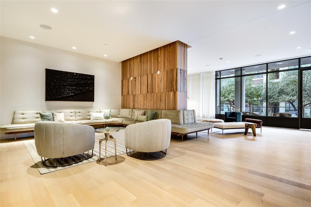 501 West Ave # 3202