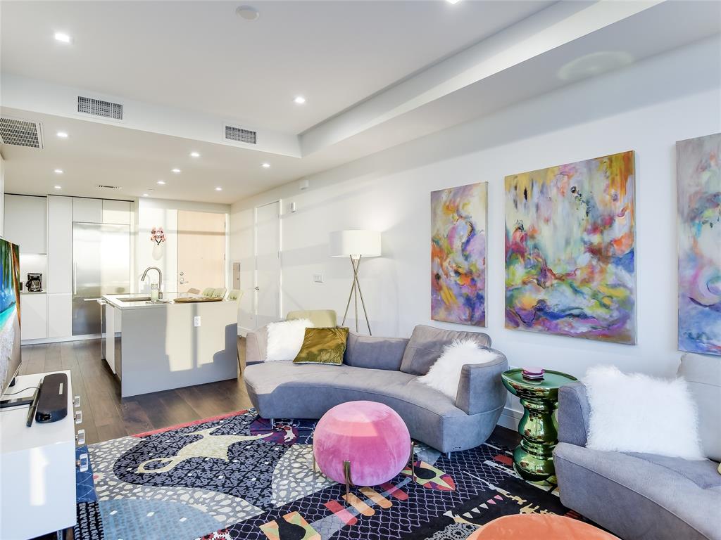 501 West Ave # 3202