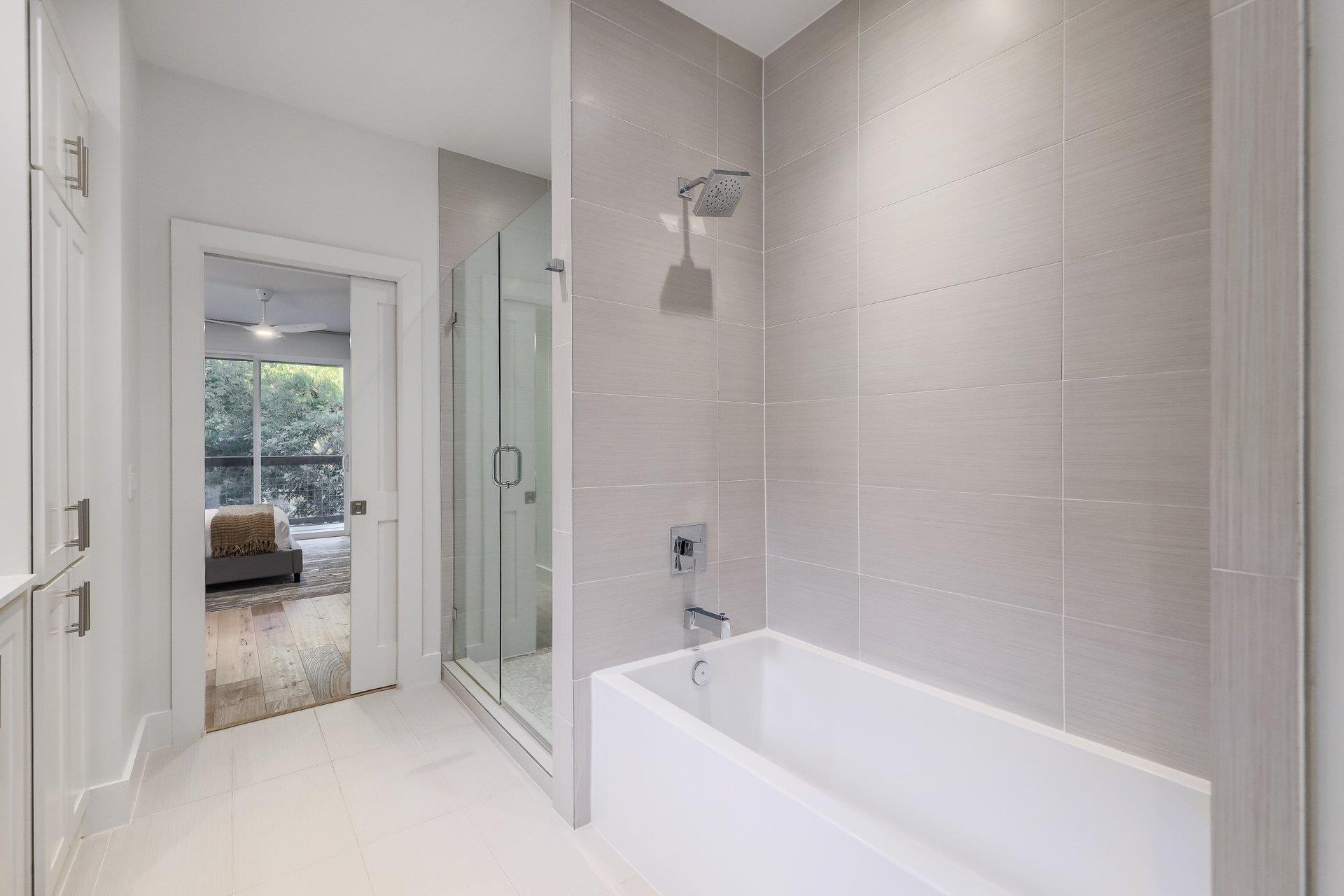 2111 Brackenridge ST # A