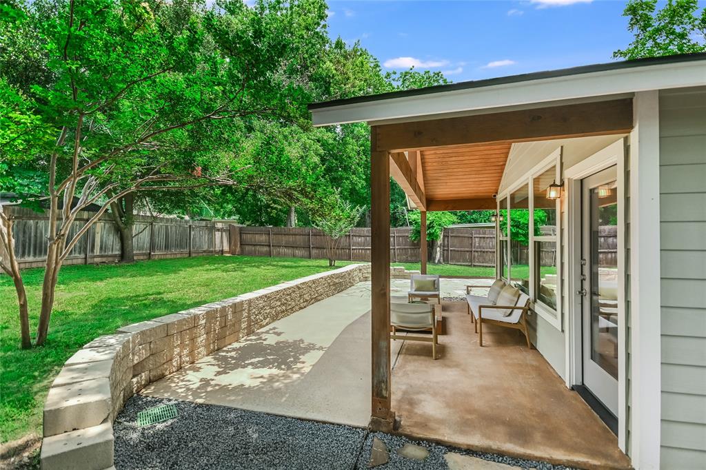 1504 Westmoor DR