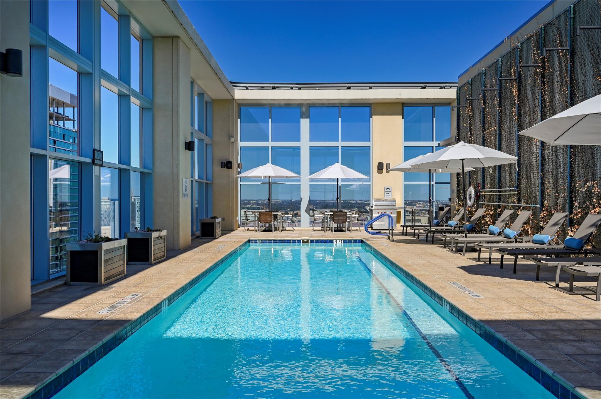 98 San Jacinto BLVD # 2103