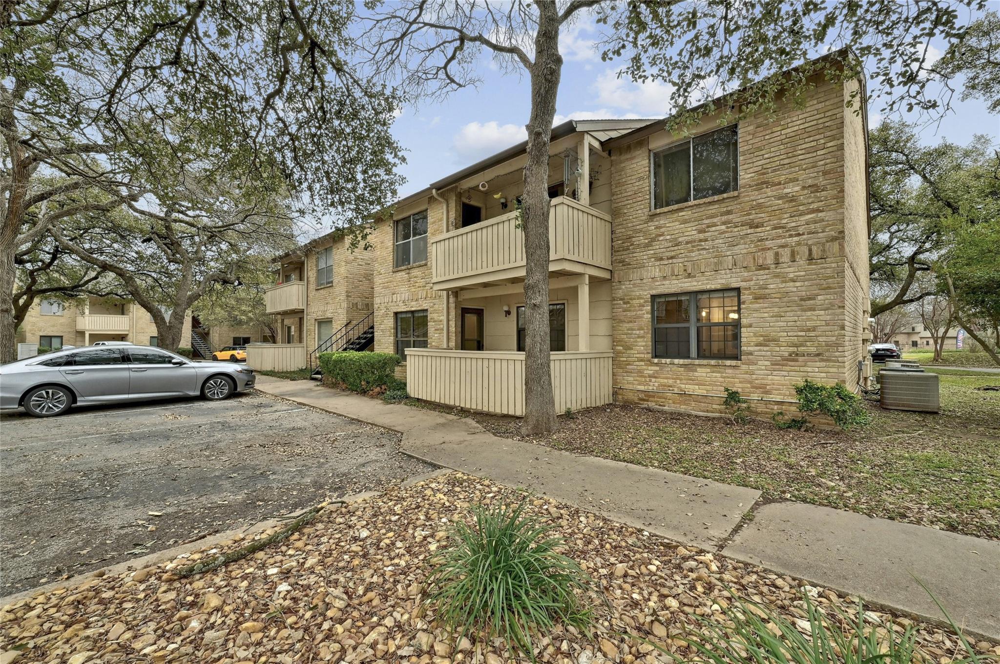 8210 Bent Tree RD # 115