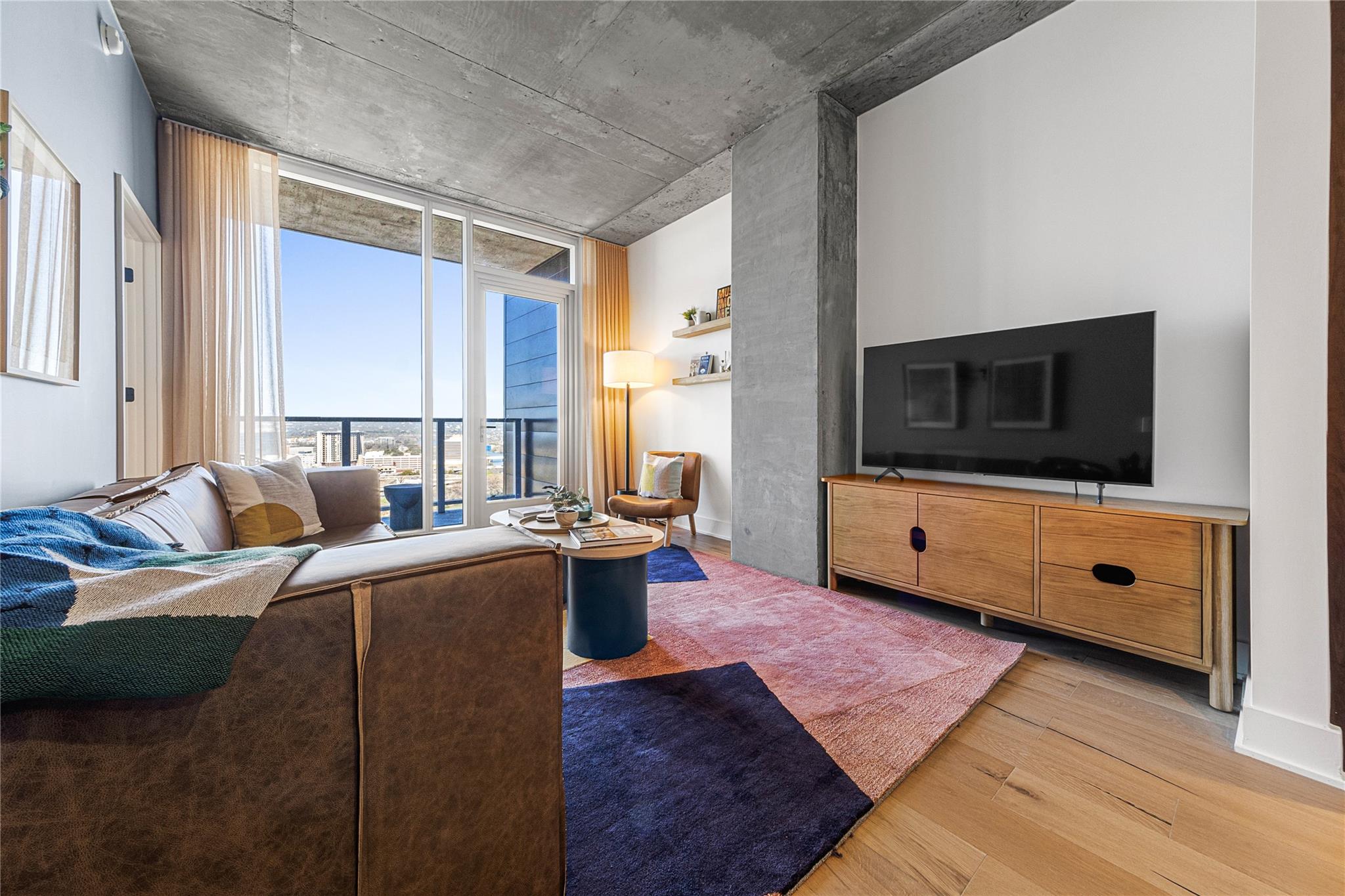 48 East Ave # 2311