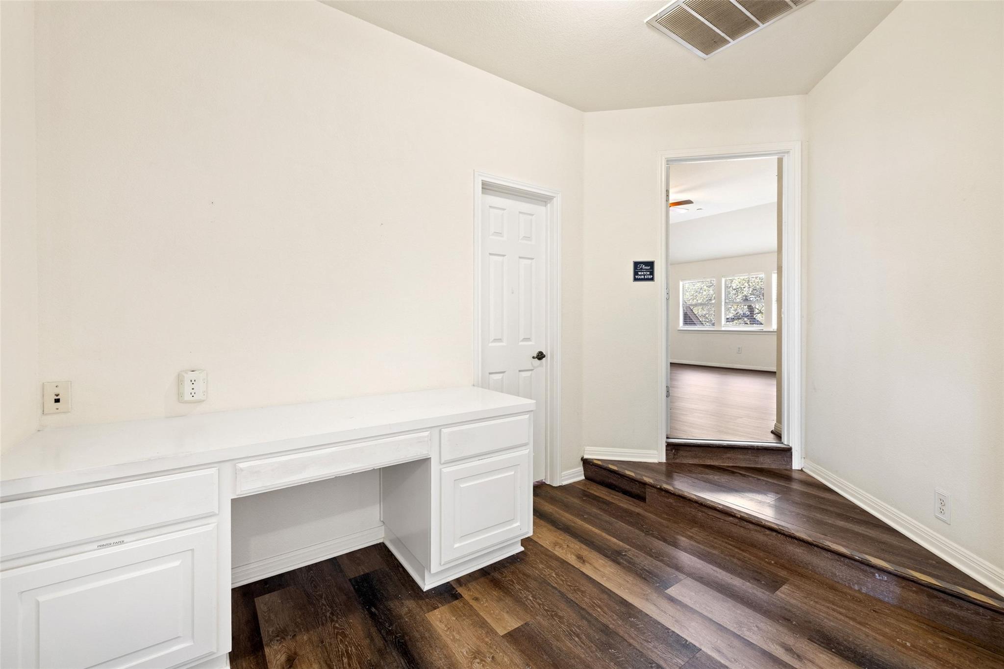 815 Elliott Ranch RD