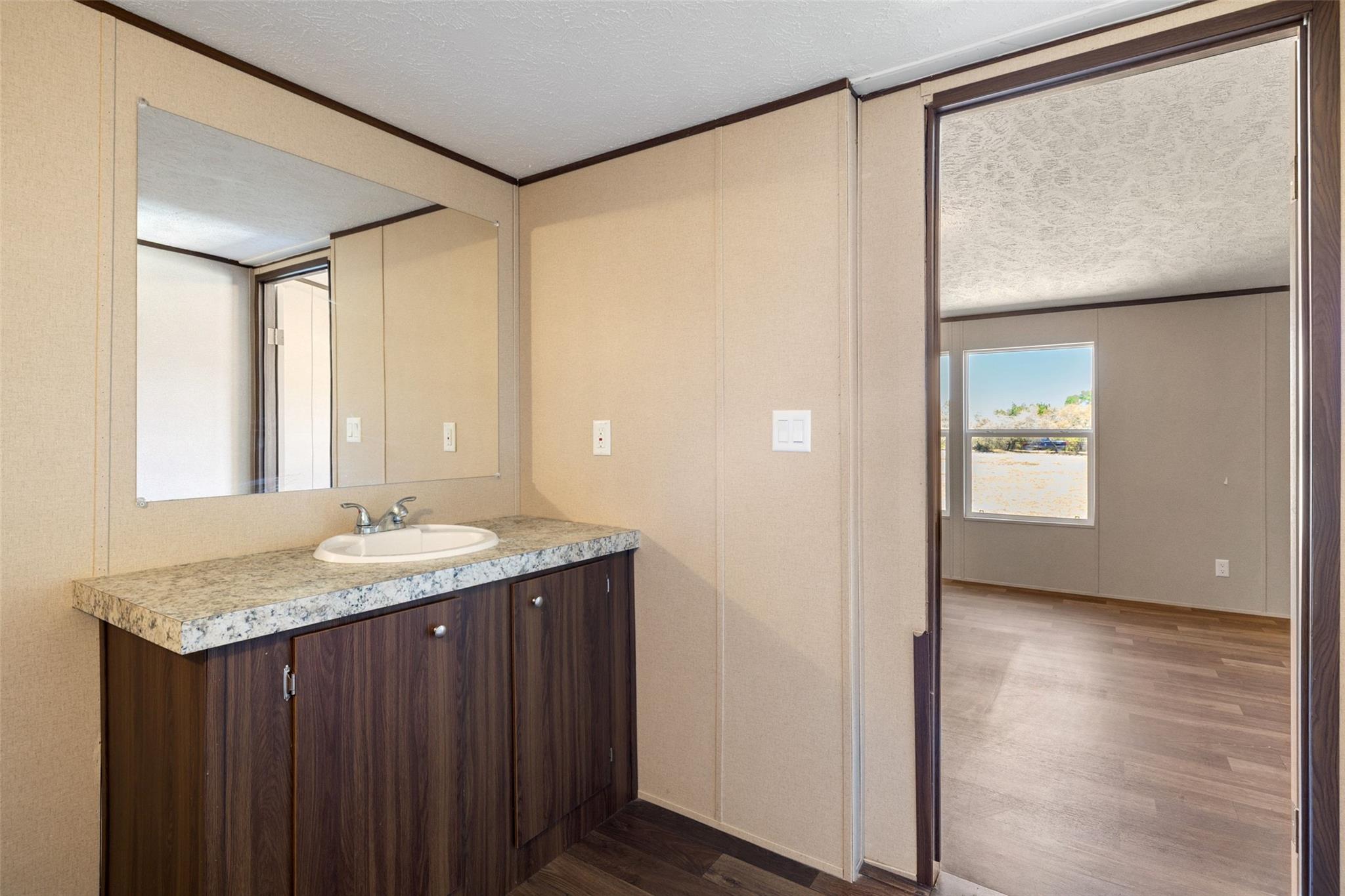 815 Elliott Ranch RD