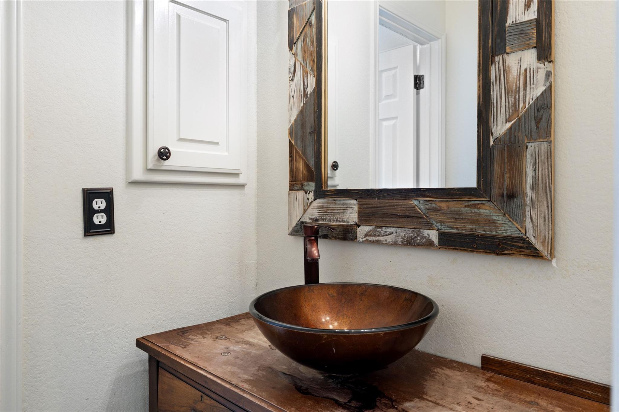 815 Elliott Ranch RD