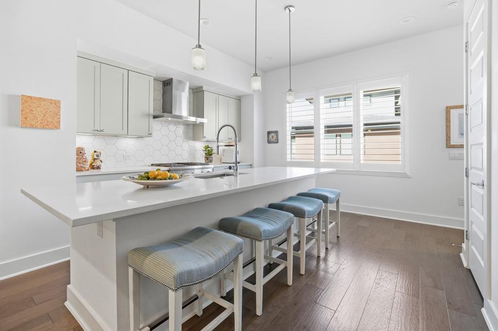 4701 Unity CIR