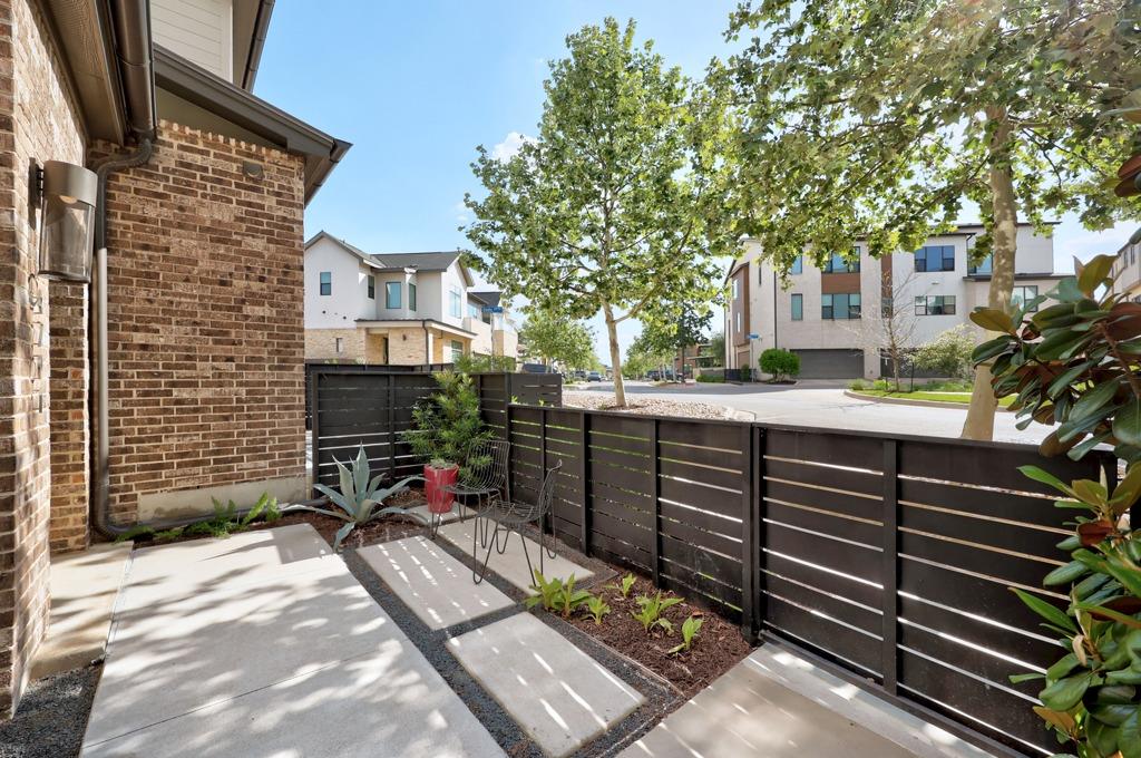4701 Unity CIR
