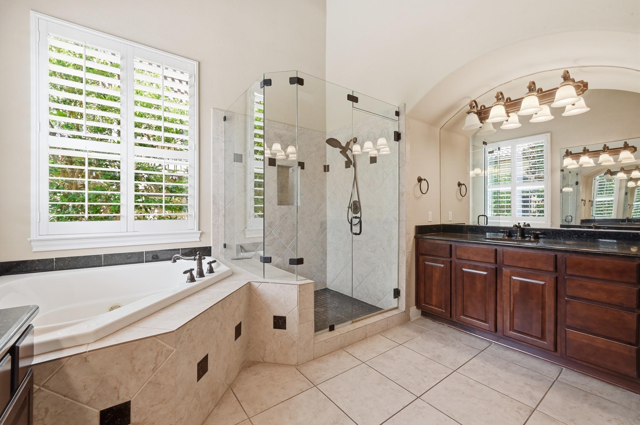 111 WHITLEY DR