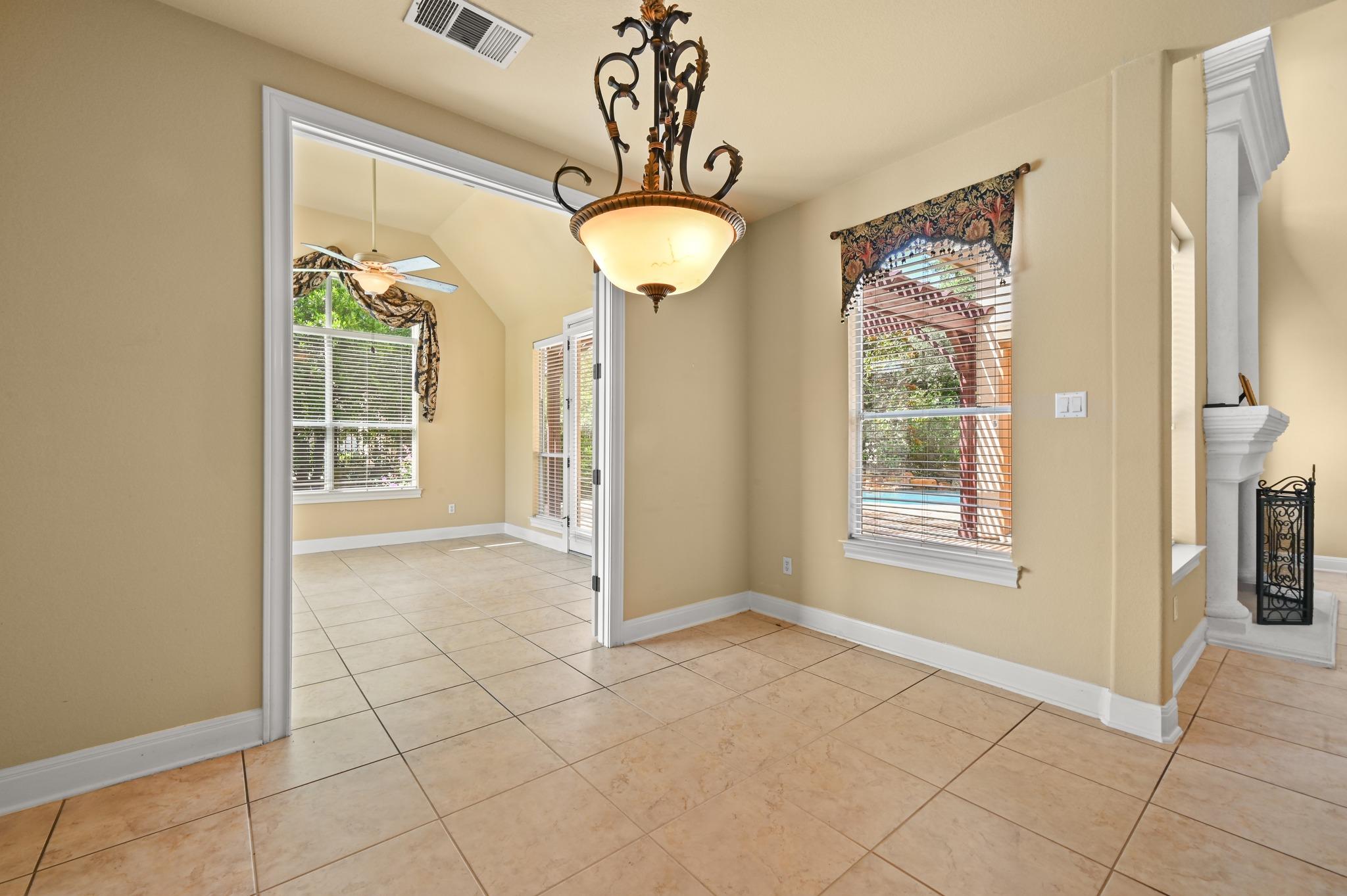111 WHITLEY DR