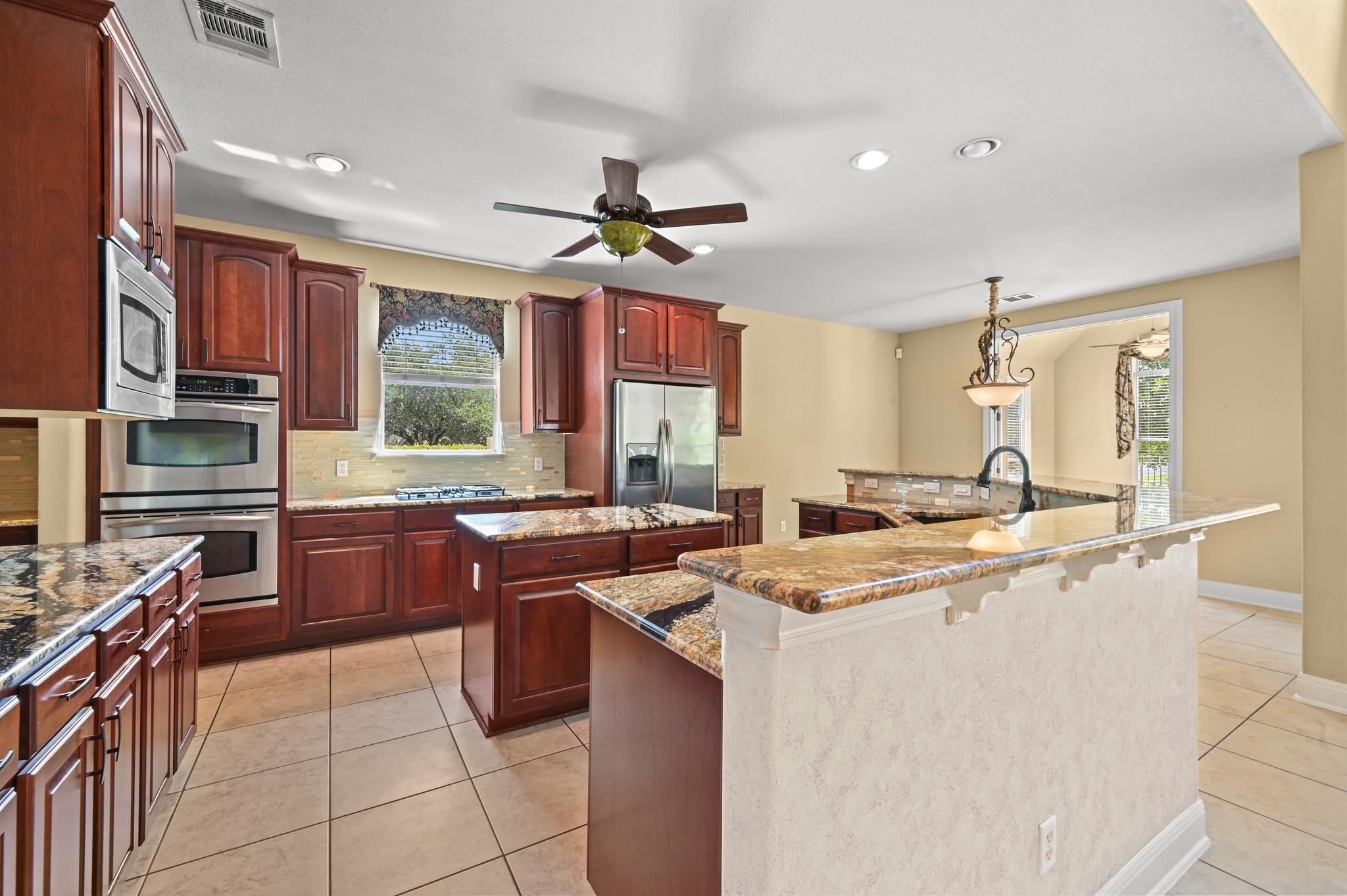 111 WHITLEY DR