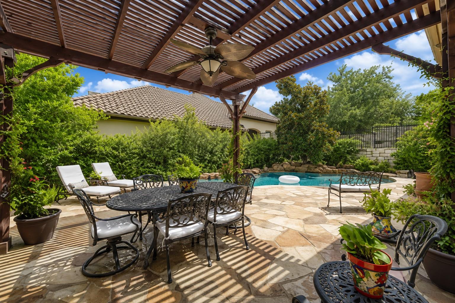 111 WHITLEY DR