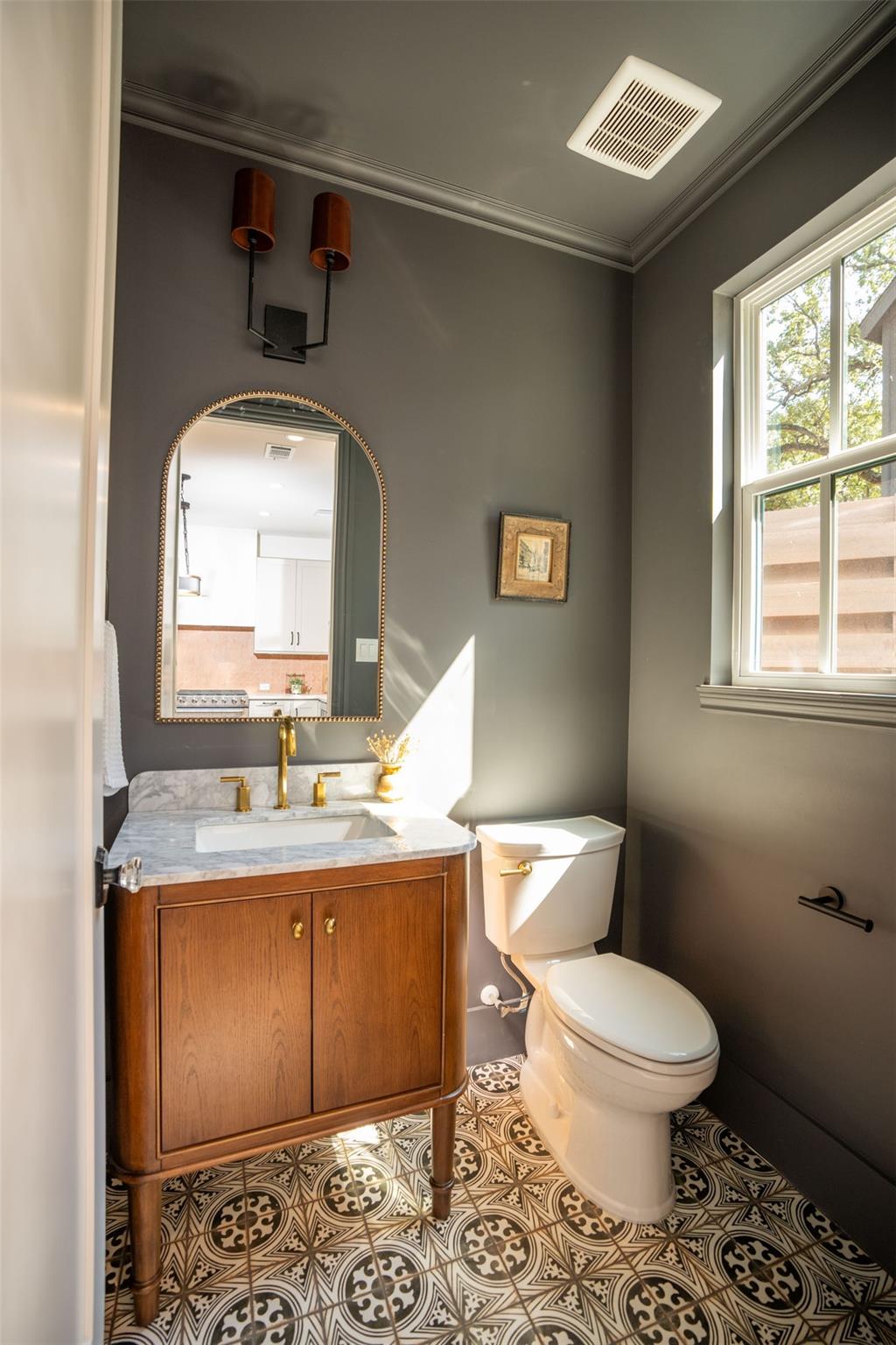 3104 Lafayette Ave # 2