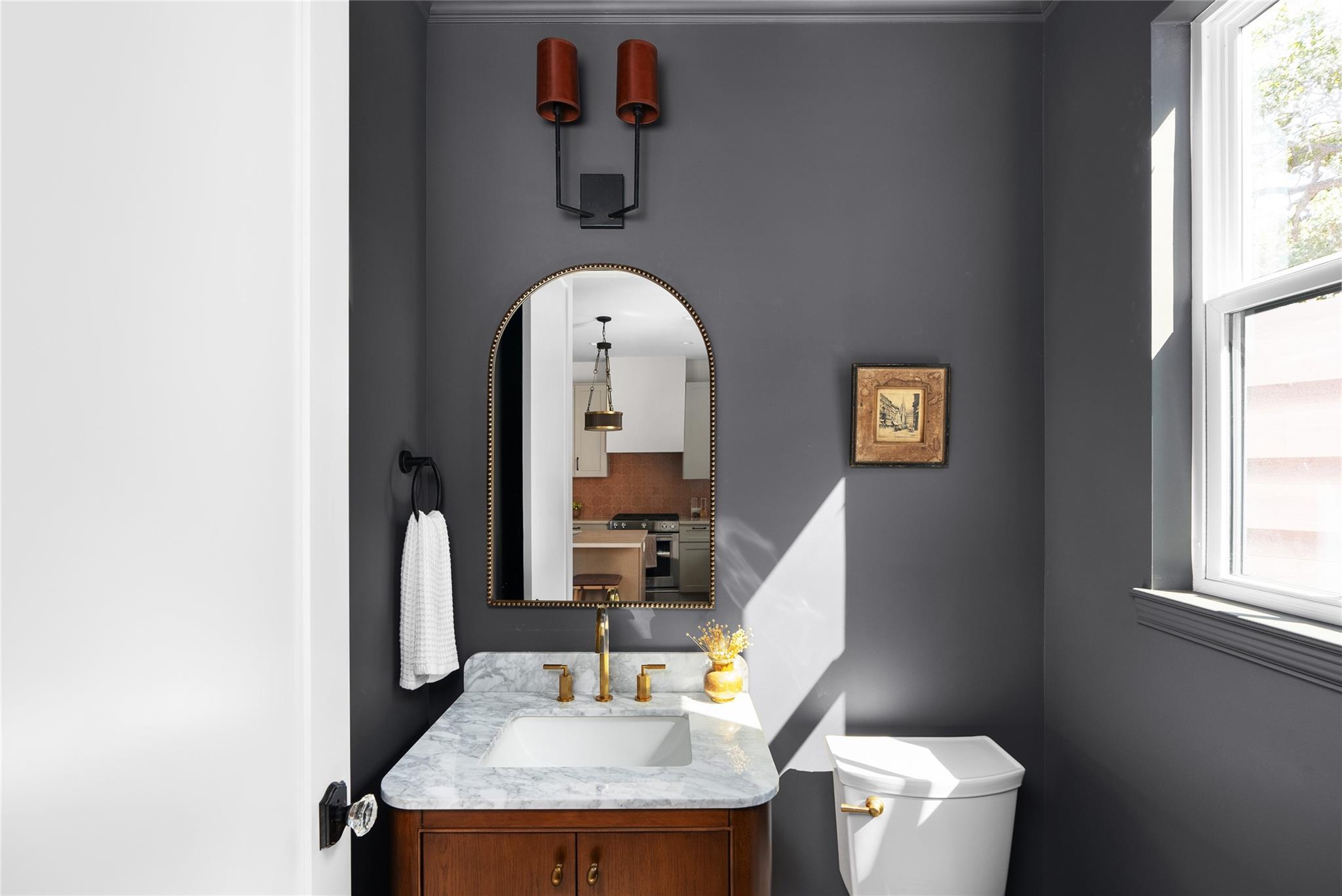 3104 Lafayette Ave # 2