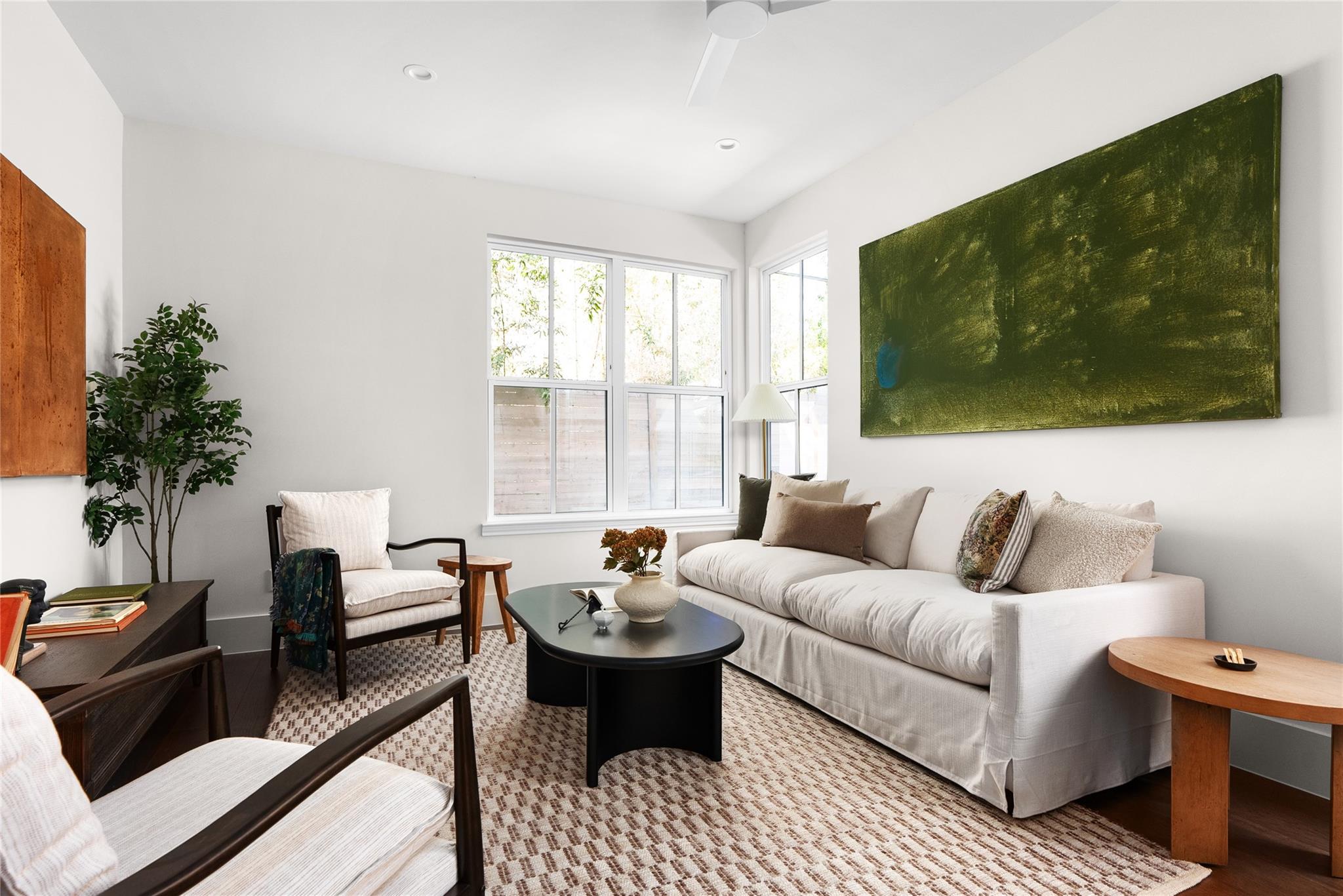 3104 Lafayette Ave # 2