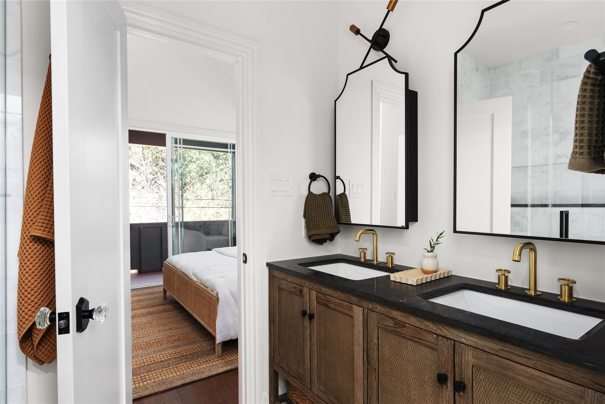 3104 Lafayette Ave # 2