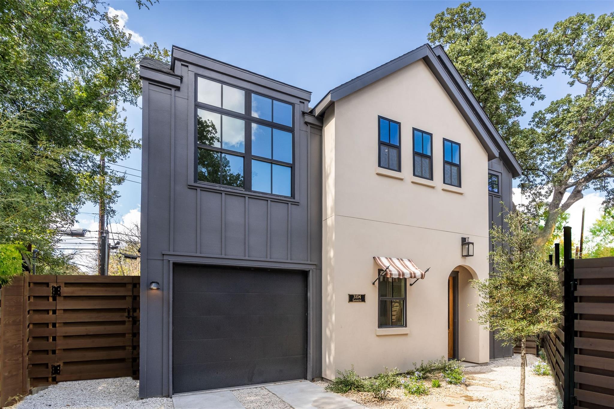 3104 Lafayette Ave # 2