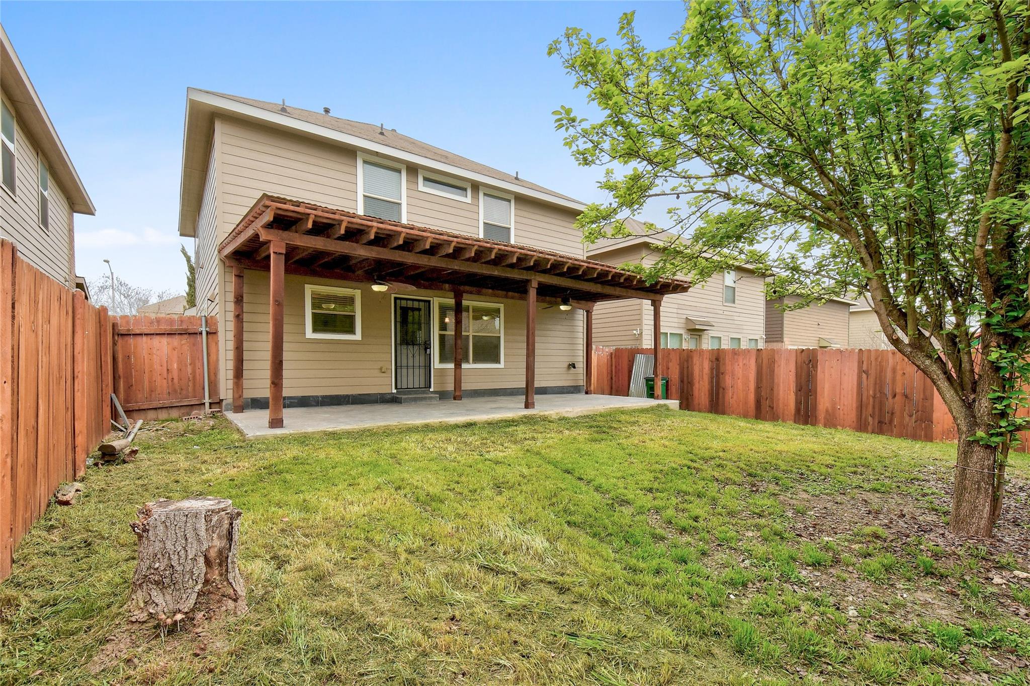 7201 Outfitter DR